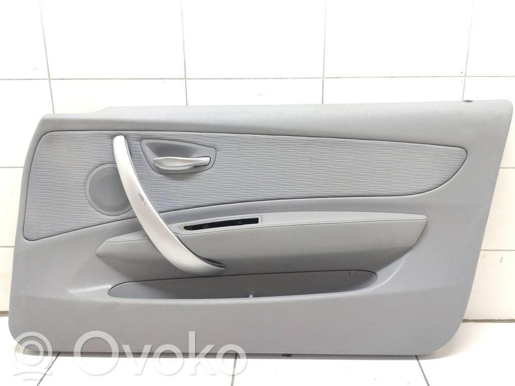 BMW 1 E81 E87 Front door card panel trim 