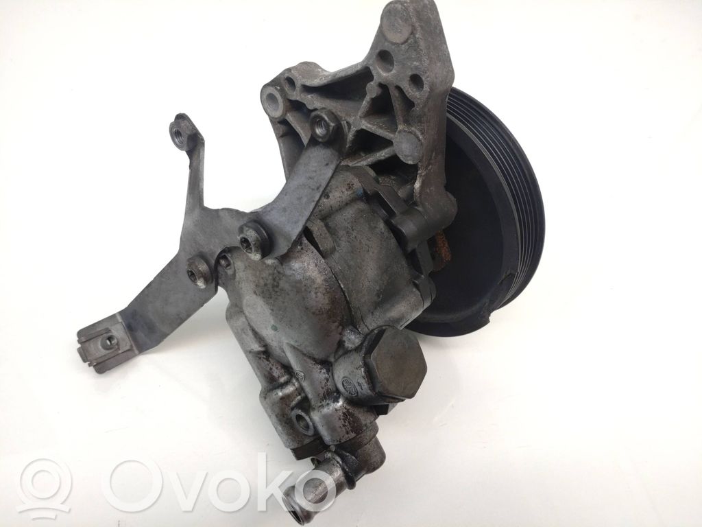 BMW 5 E60 E61 Power steering pump 