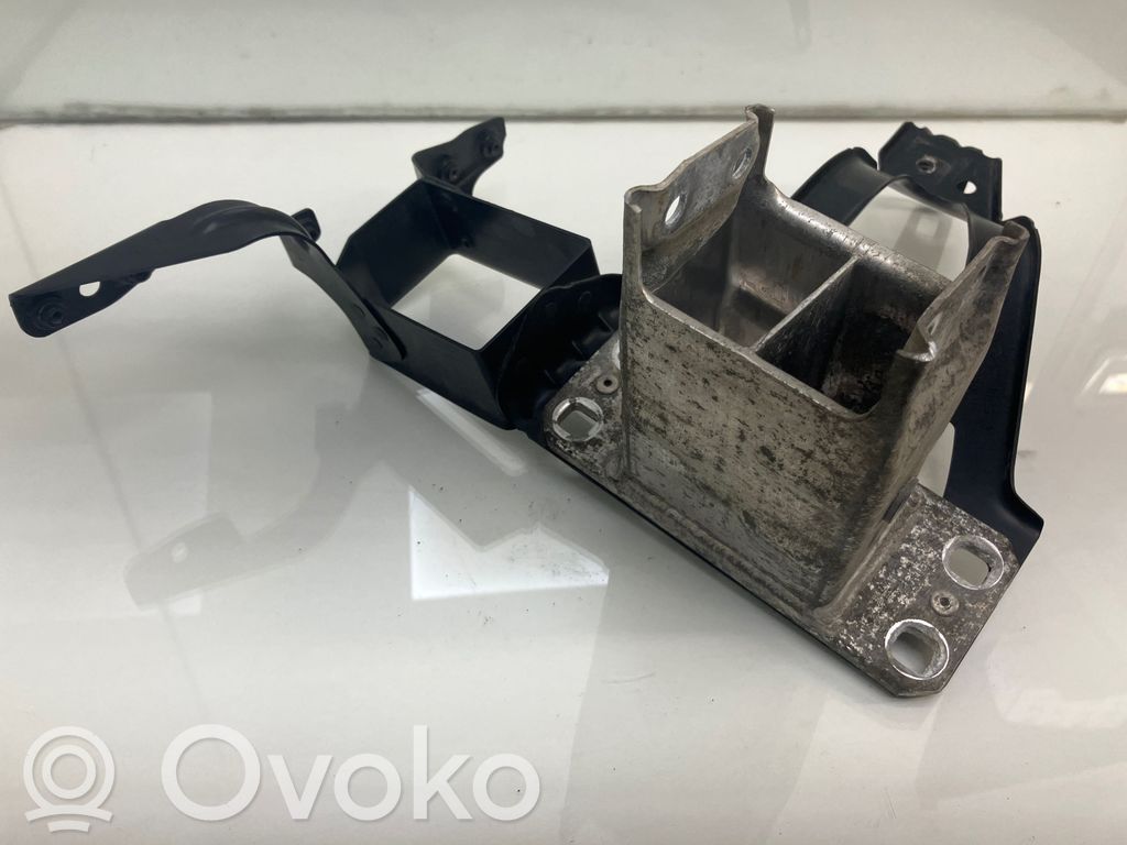 Front bumper mounting bracket   7163483,51647163483,11267310,8037,CH5773