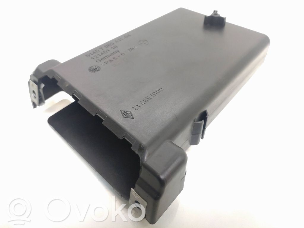 BMW 5 E60 E61 Otros repuestos del interior 
