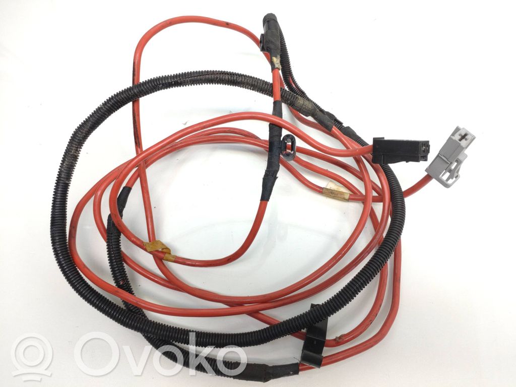 BMW 5 E60 E61 Cable positivo (batería) 
