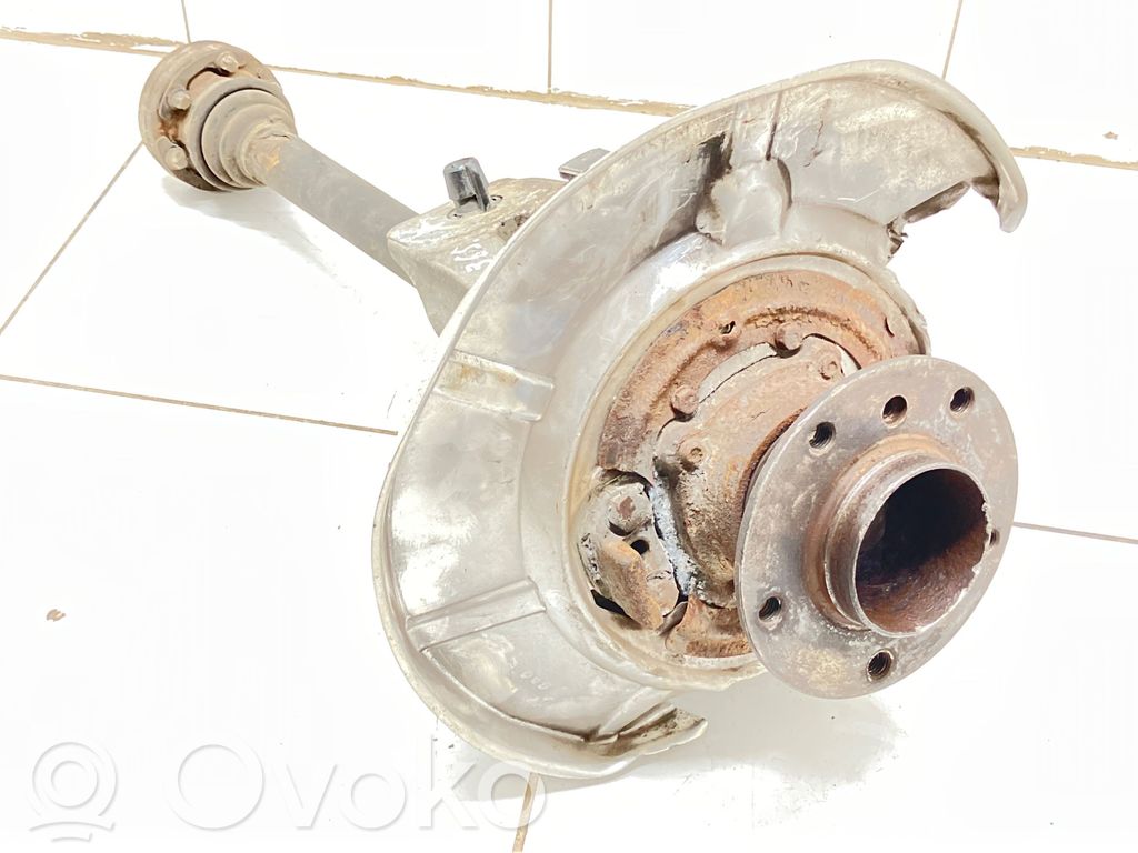 BMW 5 E60 E61 Aizmugurē riteņa rumbas vārpstas šarnīrs (stupica, capfa) 
