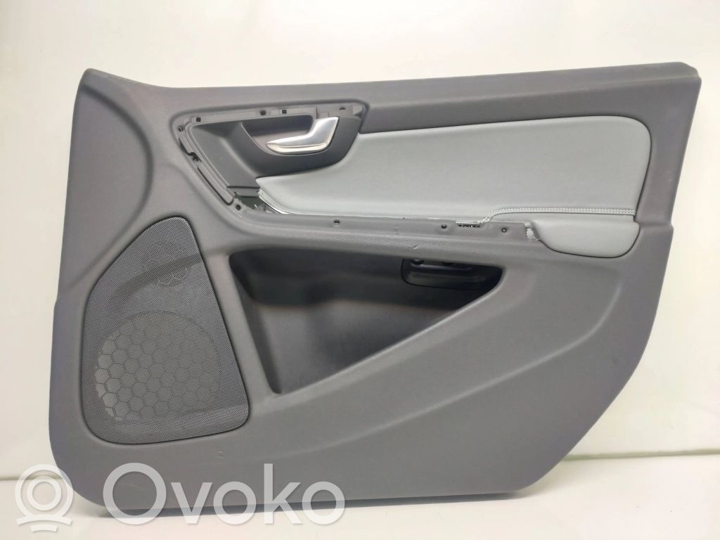 Volvo V60 Front door card panel trim 
