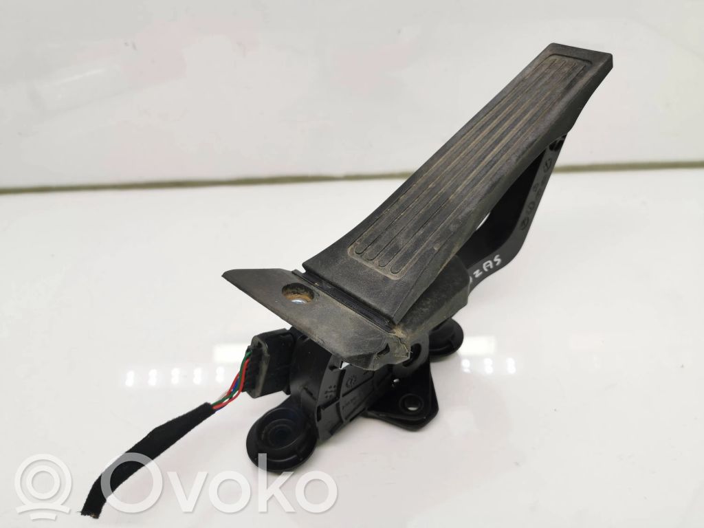 KIA Soul Accelerator throttle pedal 