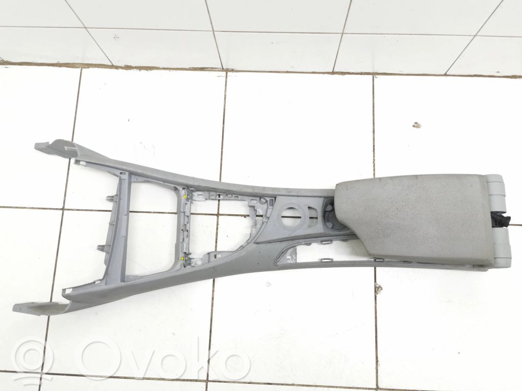 BMW 1 E81 E87 Armrest 