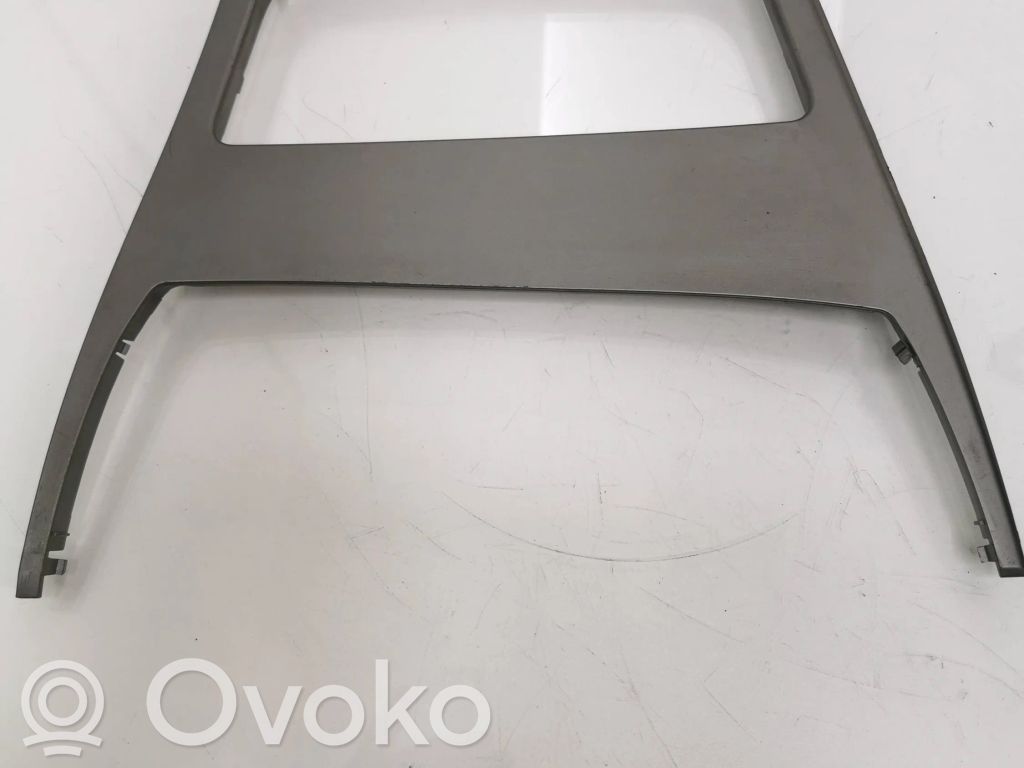 BMW 1 E81 E87 Dekoratyvinė apdailos juostelė 