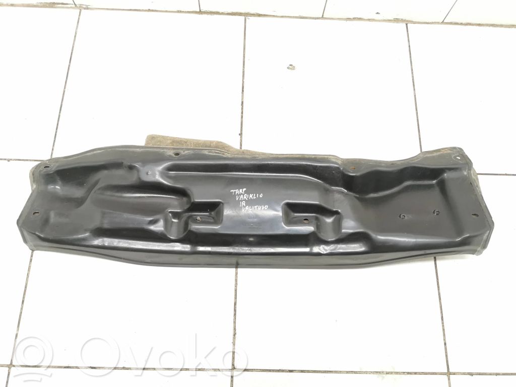 Volkswagen Cross Polo Dzinēja nodalījuma starpsiena 