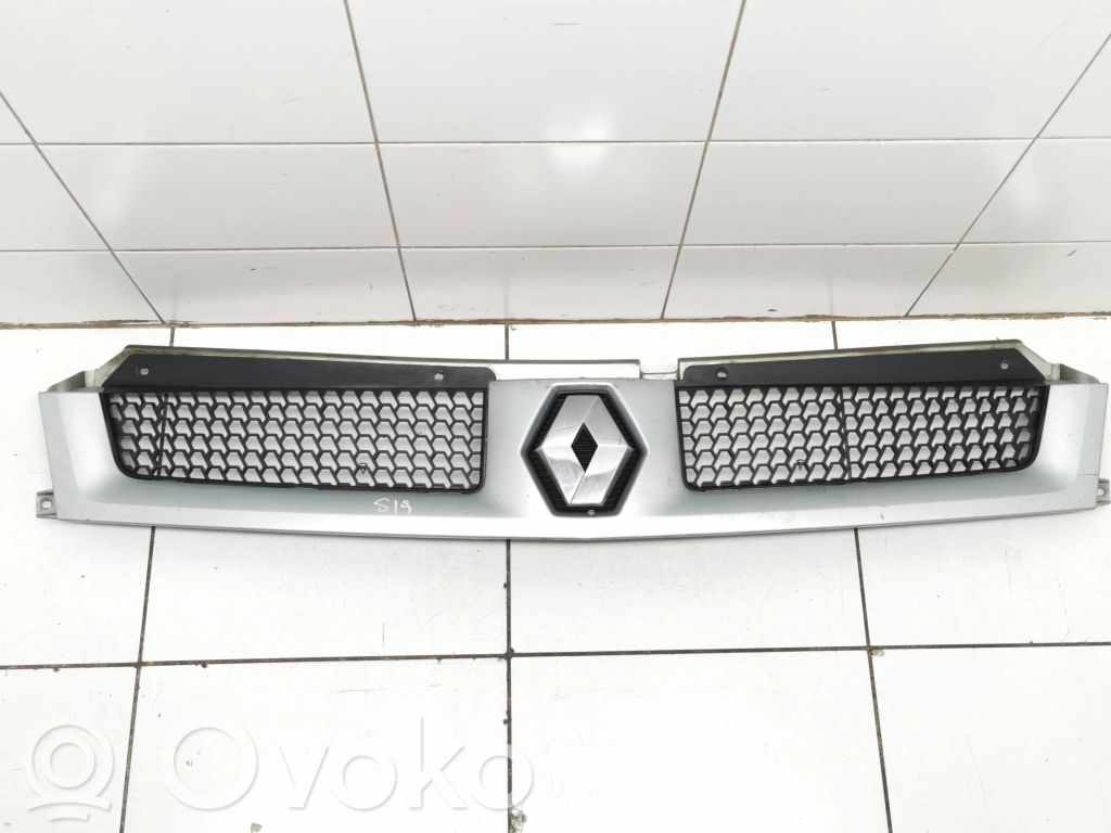 Front grill   8200233765,100207