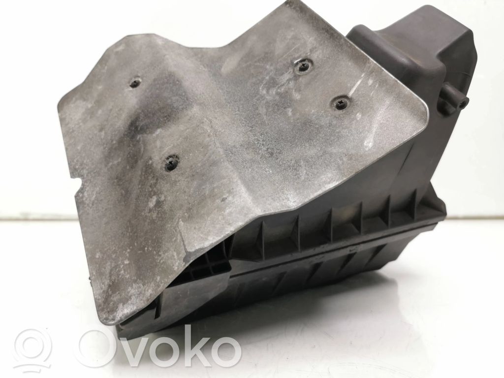 Audi A4 S4 B7 8E 8H Cutie filtru aer 