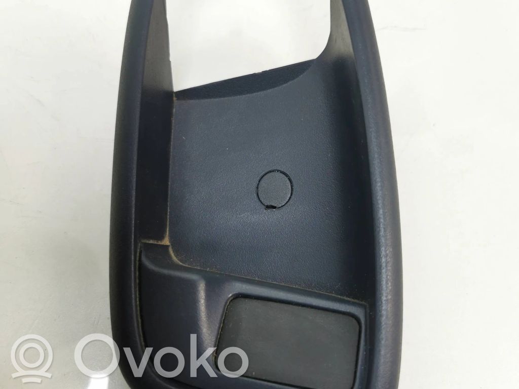 Ford S-MAX Front door window switch trim 