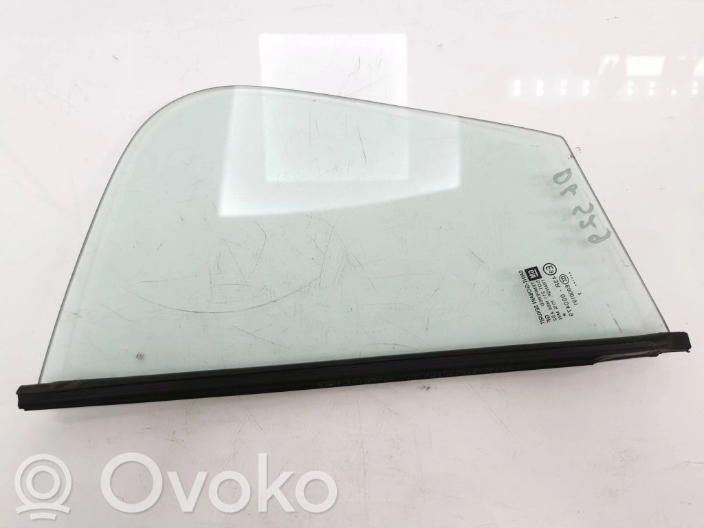 Opel Corsa D Rear vent window glass 