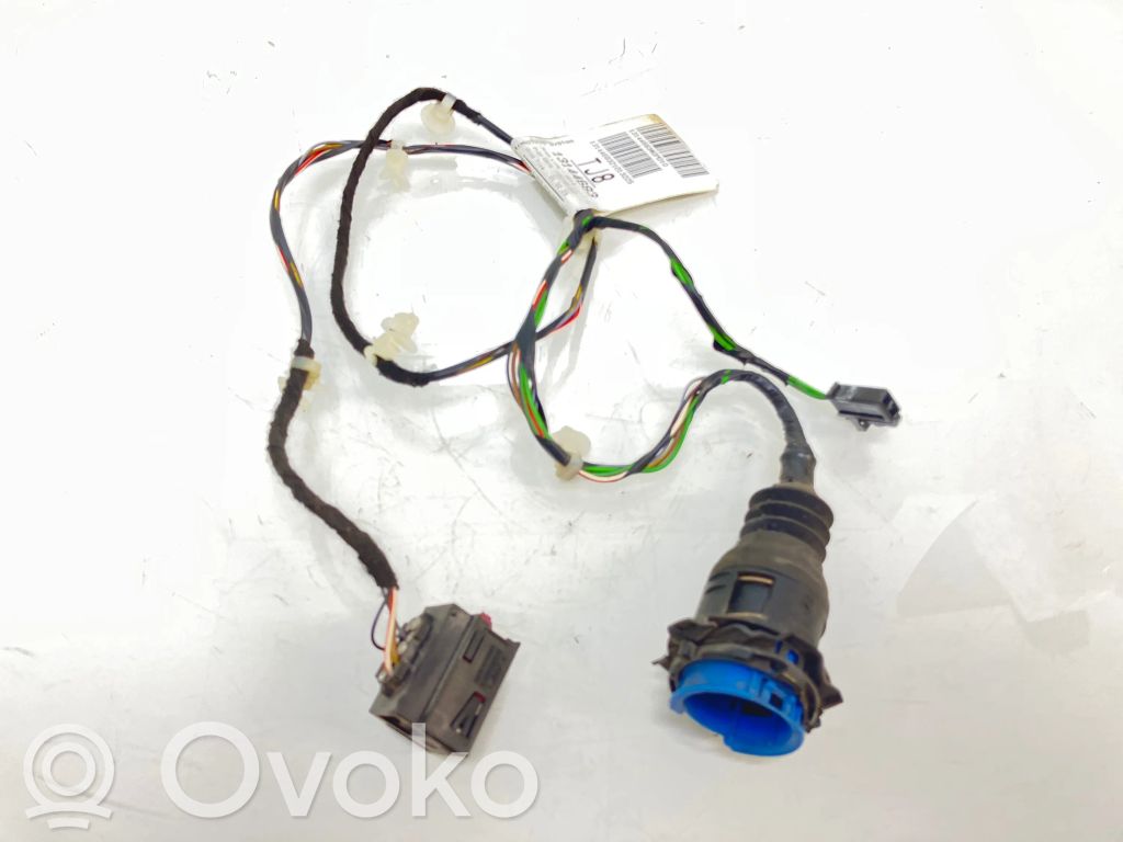 Opel Corsa D Takaoven johtosarja 
