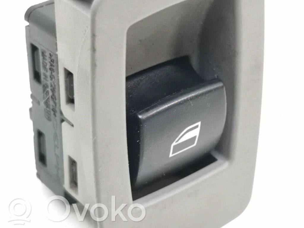 BMW 5 E60 E61 Electric window control switch 