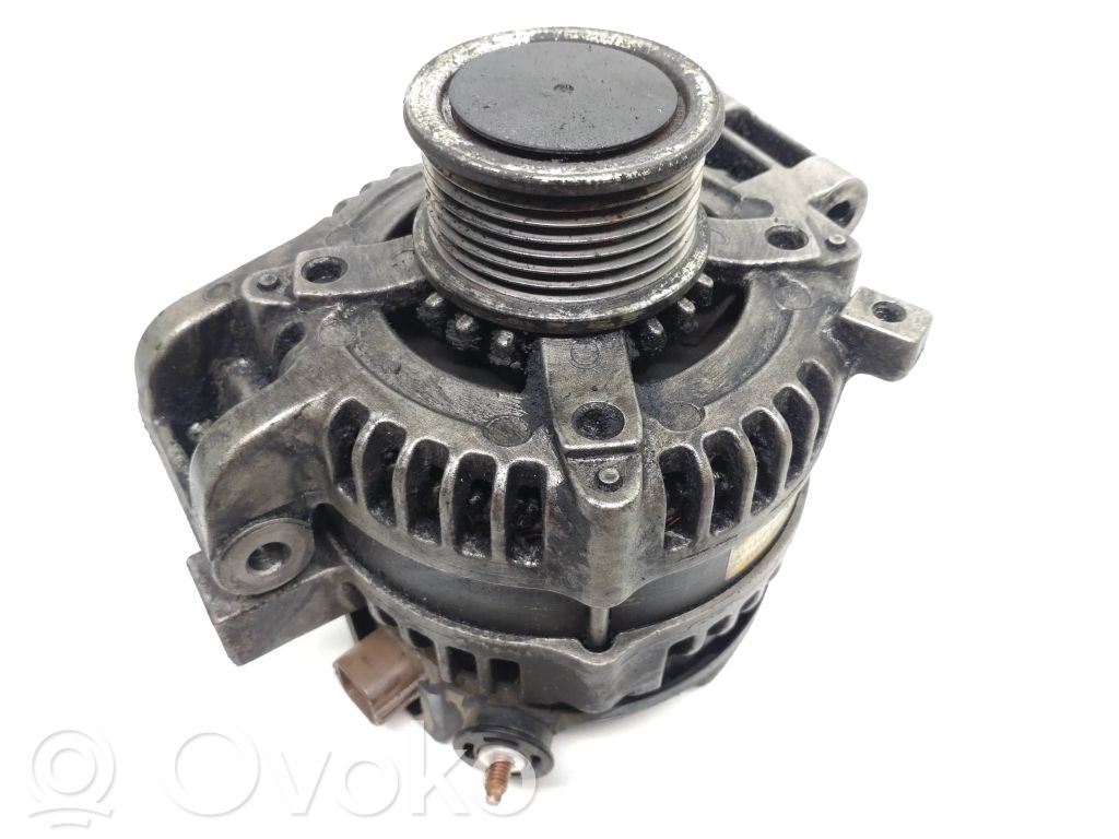 Toyota RAV 4 (XA30) Alternator 