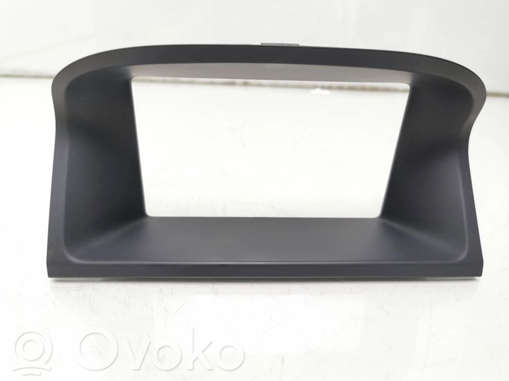 Volvo V70 Panel trim 