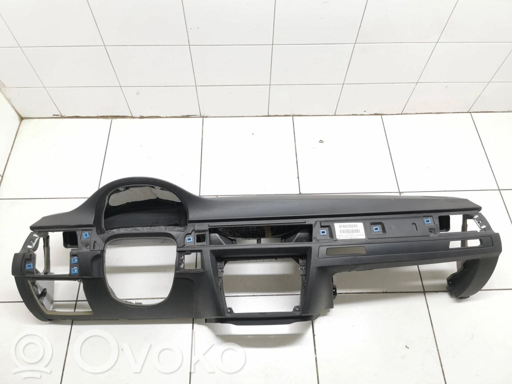 BMW 3 E90 E91 Dashboard 