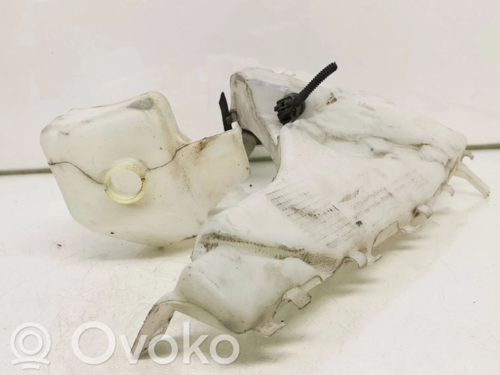 Volvo C30 Langų skysčio bakelis 