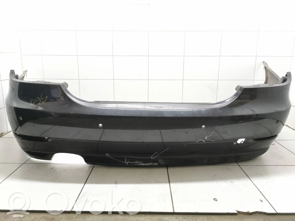 BMW 5 E60 E61 Galinis bamperis 
