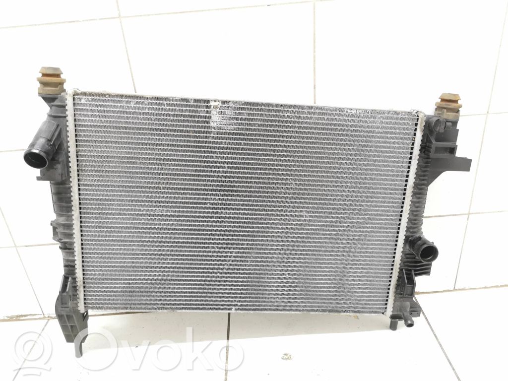 Ford Focus Coolant radiator 