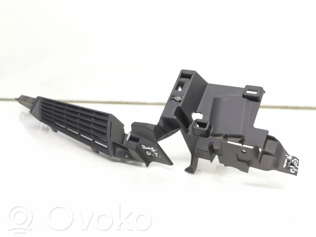 BMW 3 E90 E91 (D) pillar trim (bottom) 