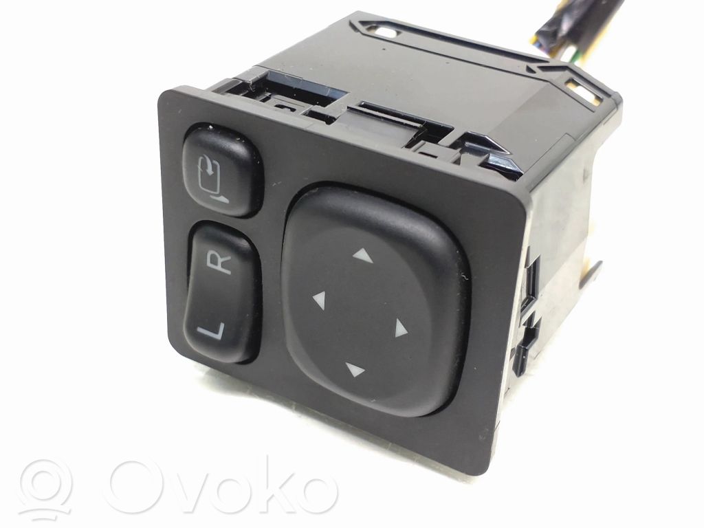 Toyota Auris E180 Wing mirror switch 