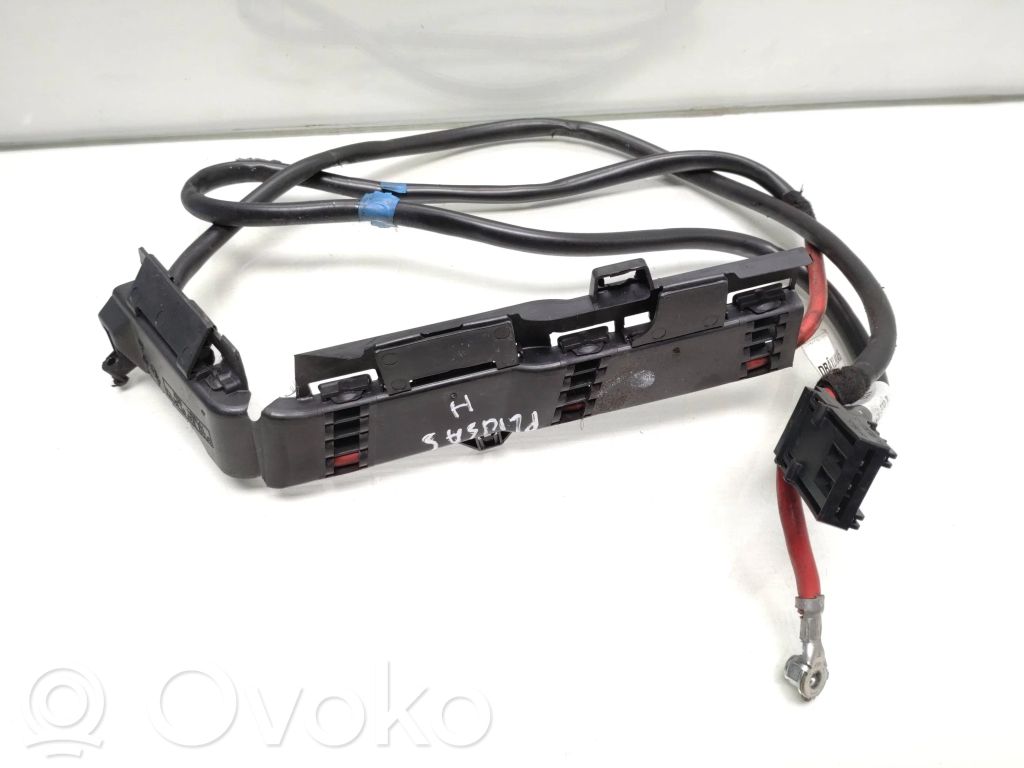 Mercedes-Benz E W211 Cavo positivo (batteria) 
