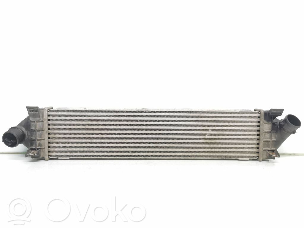 Volvo V70 Interkūlerio radiatorius 
