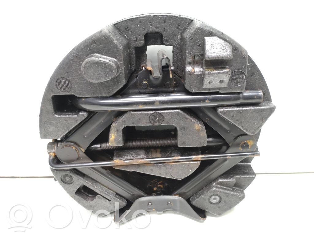 Ford Focus Instrumentu komplekts 
