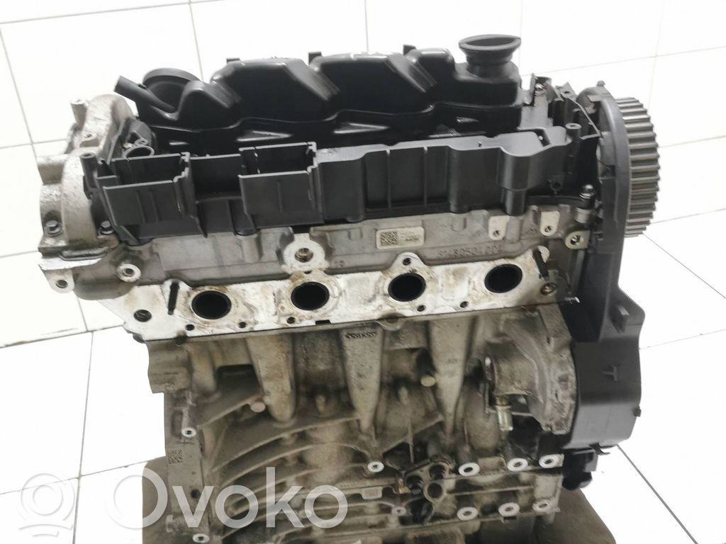 Engine   D4204T13
