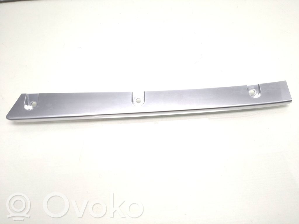 Volvo V40 Dashboard glove box trim 