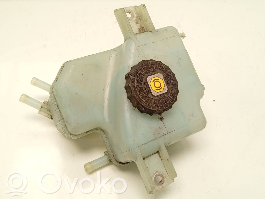 Toyota Yaris Zbiornik płynu hamulcowego 