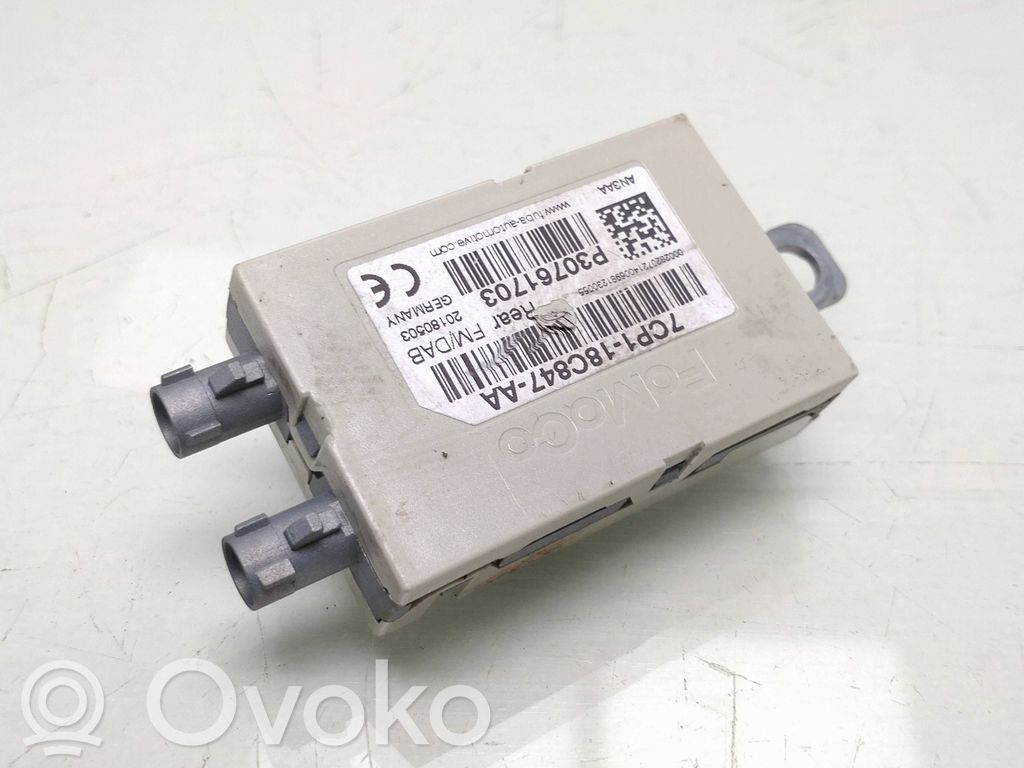 Antenos stiprintuvas   30761703,7CP118C847AA,7CP118C847AA