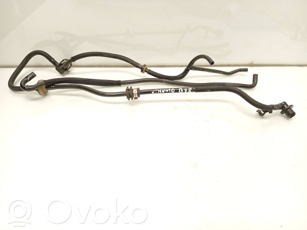 Conductă/furtun vacuum   31430136,31658400