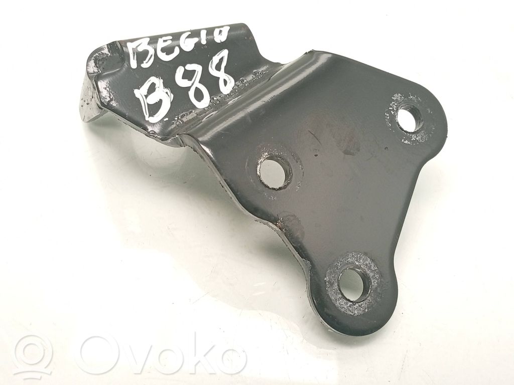 Gear shift cable bracket