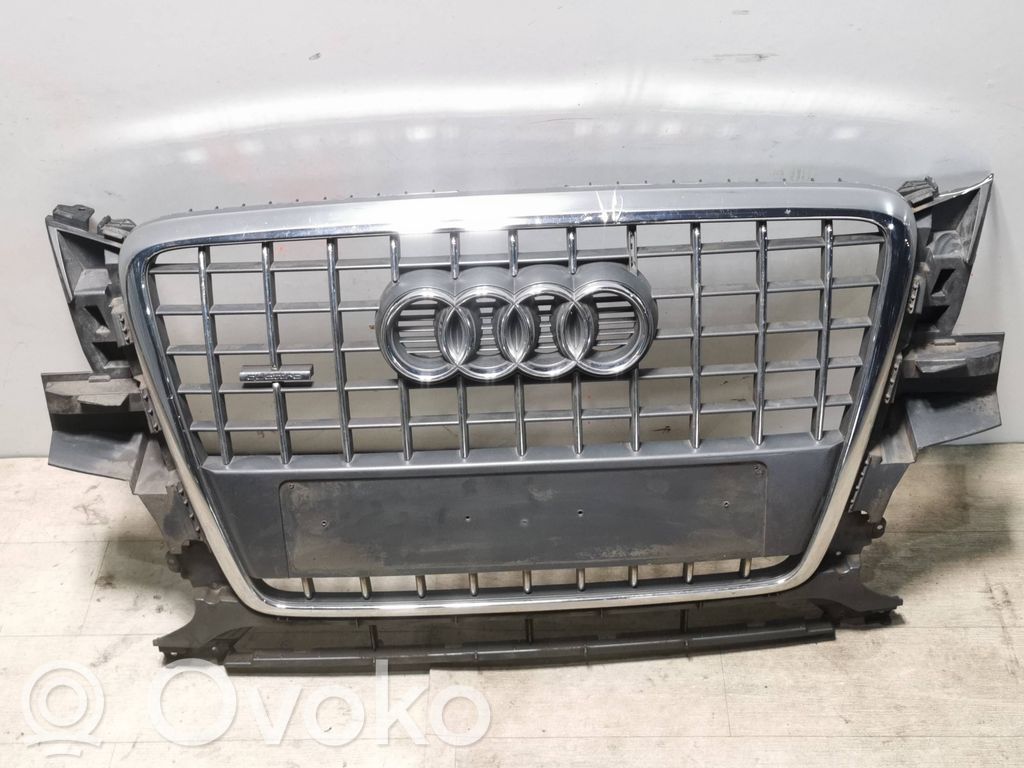 Audi Q5 SQ5 8R Maskownica / Grill / Atrapa górna chłodnicy 