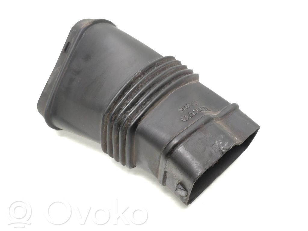 Volvo V70 Parte del condotto di aspirazione dell'aria 