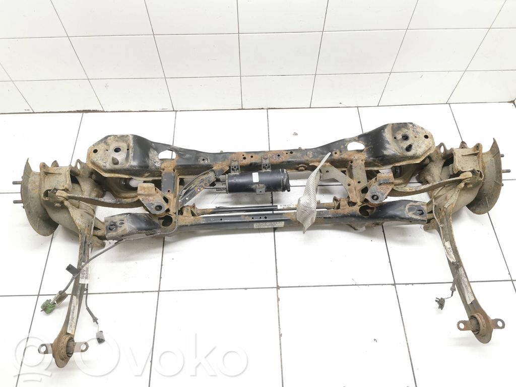 Galinis tiltas   AV615A771CB,AV6T2C055,AV6T2C055,5M519E857CD