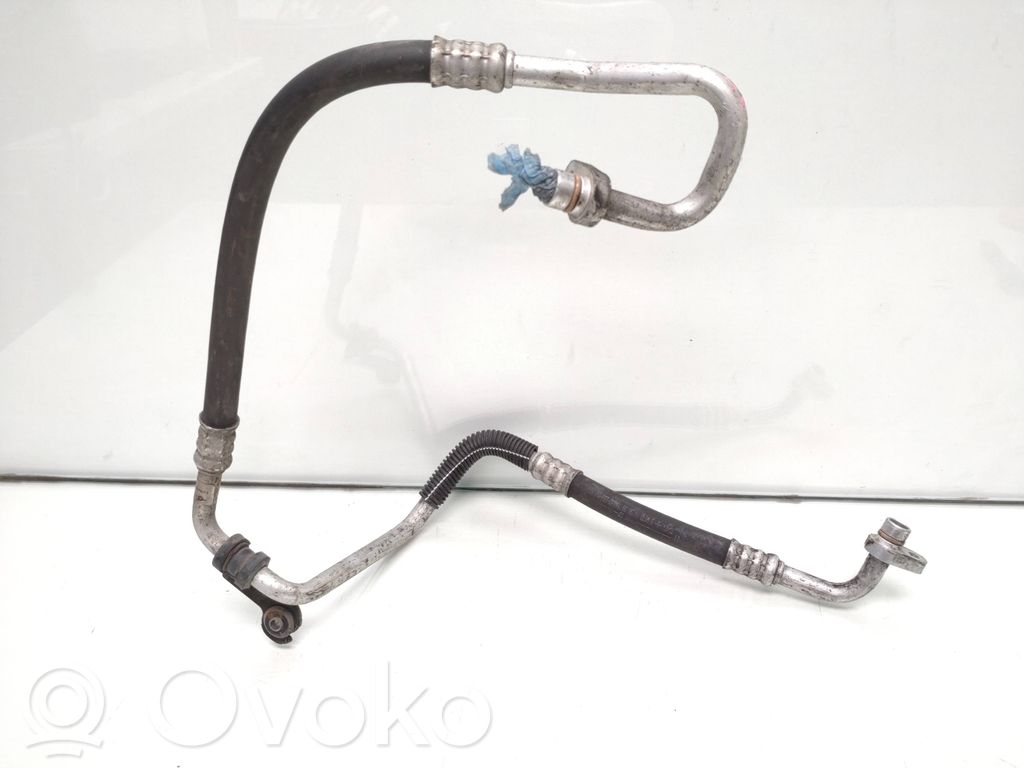 Ilmastointilaitteen putki (A/C)   924900016R