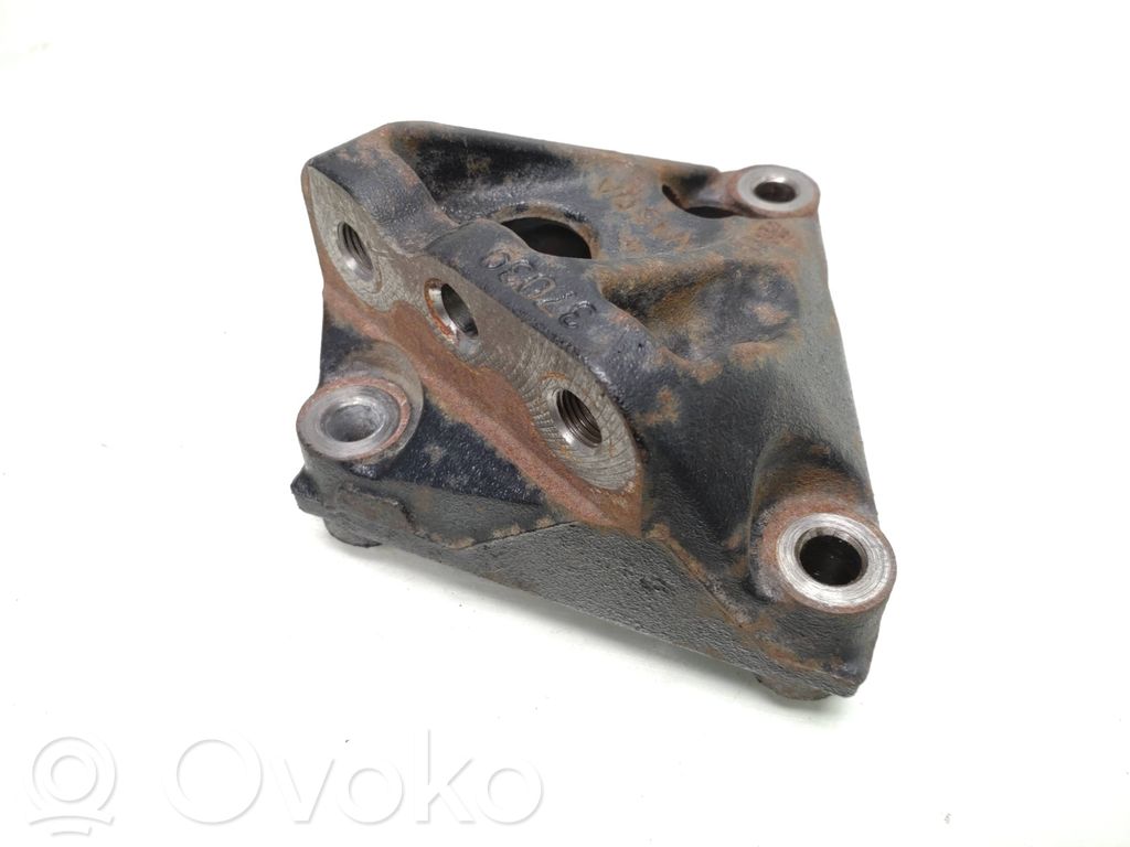 Engine mounting bracket   37030