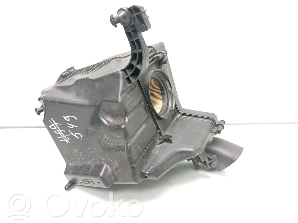 Ford Focus Cutie filtru aer 
