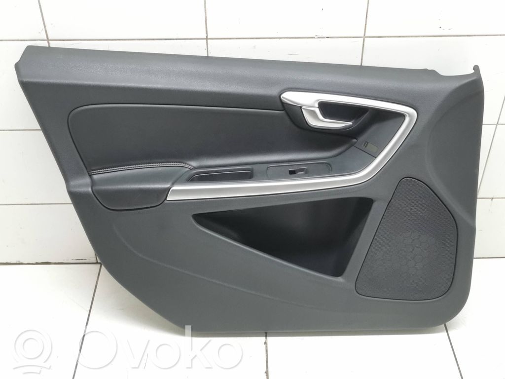 Volvo V60 Rivestimento del pannello della portiera anteriore 