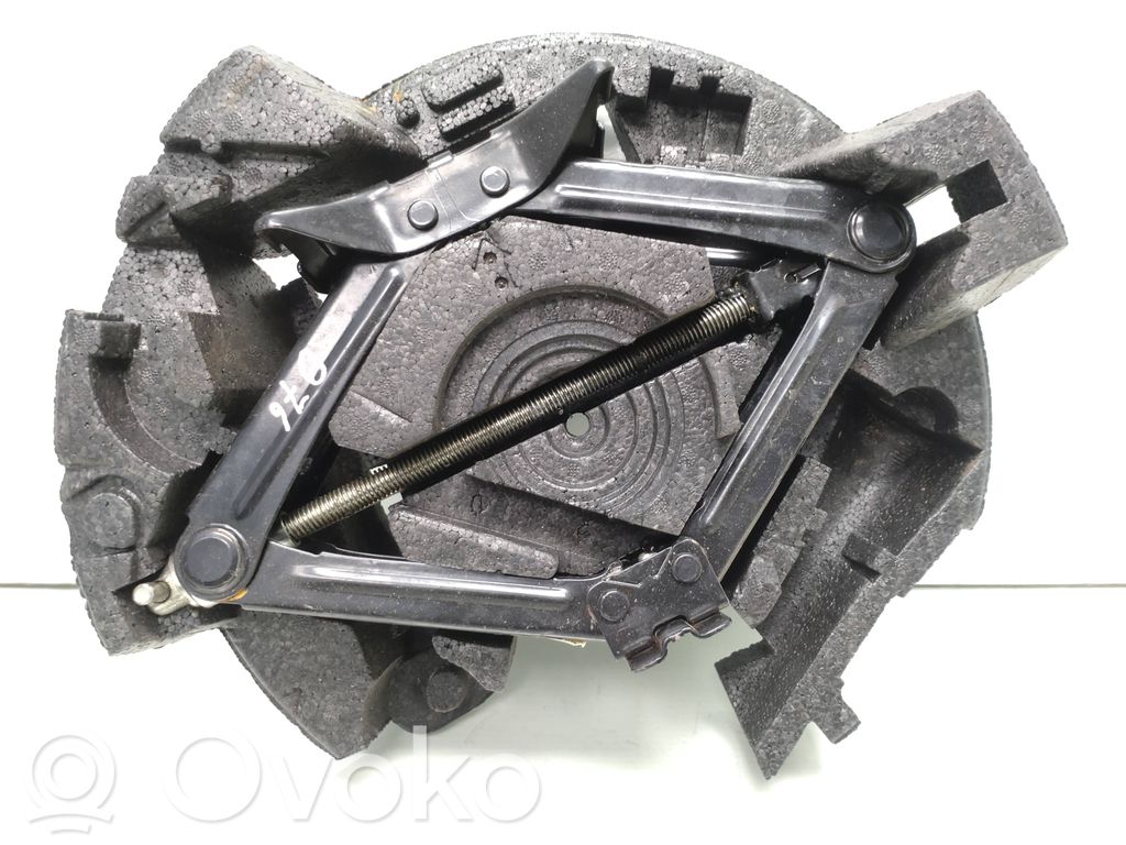 Volvo V40 Lift Jack 