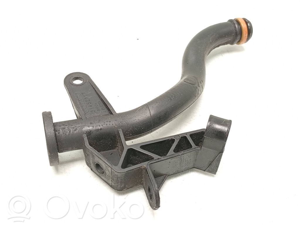 Volvo V40 Tubo di riempimento dell’olio