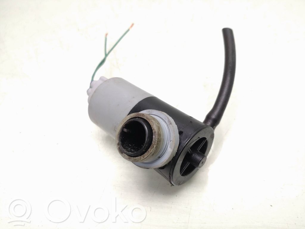 Toyota Aygo AB40 Windscreen/windshield washer pump 