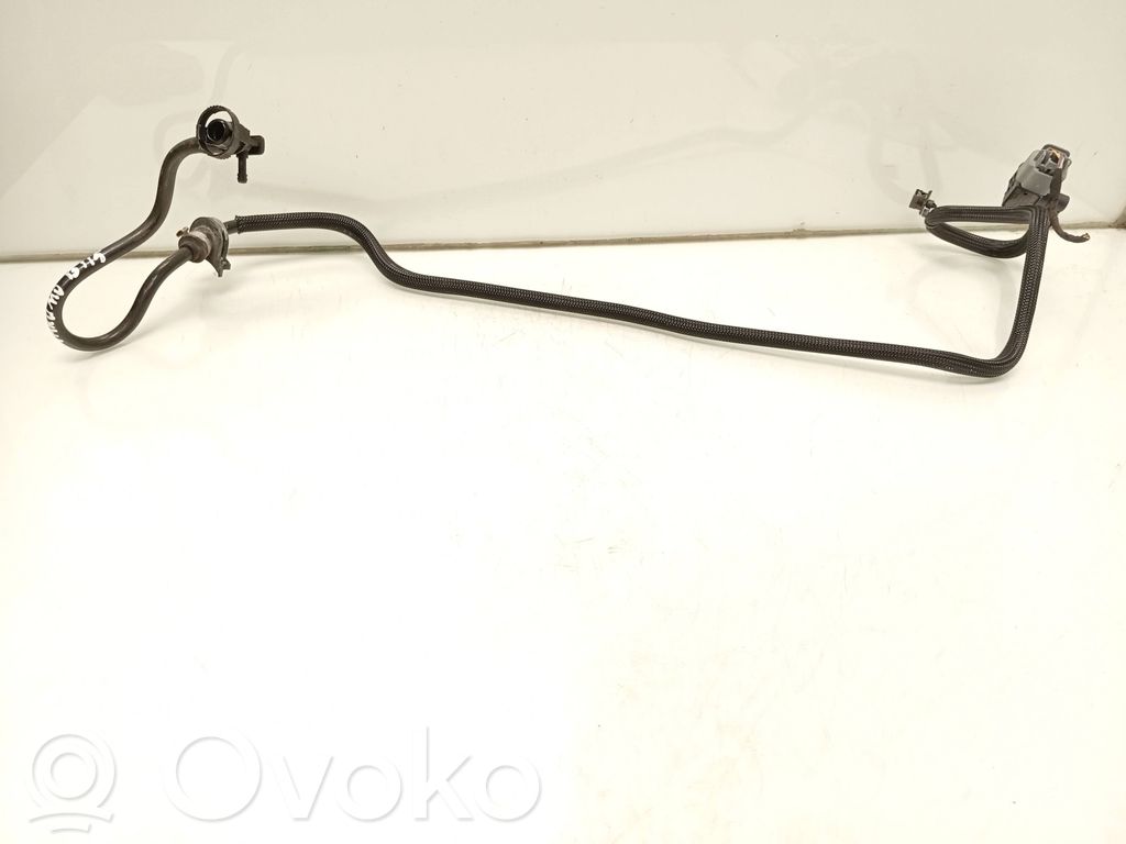 Volvo XC60 Conductă/furtun vacuum 