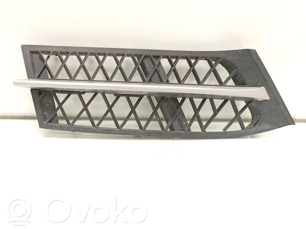 BMW 5 GT F07 Grilă inferioară bară față 