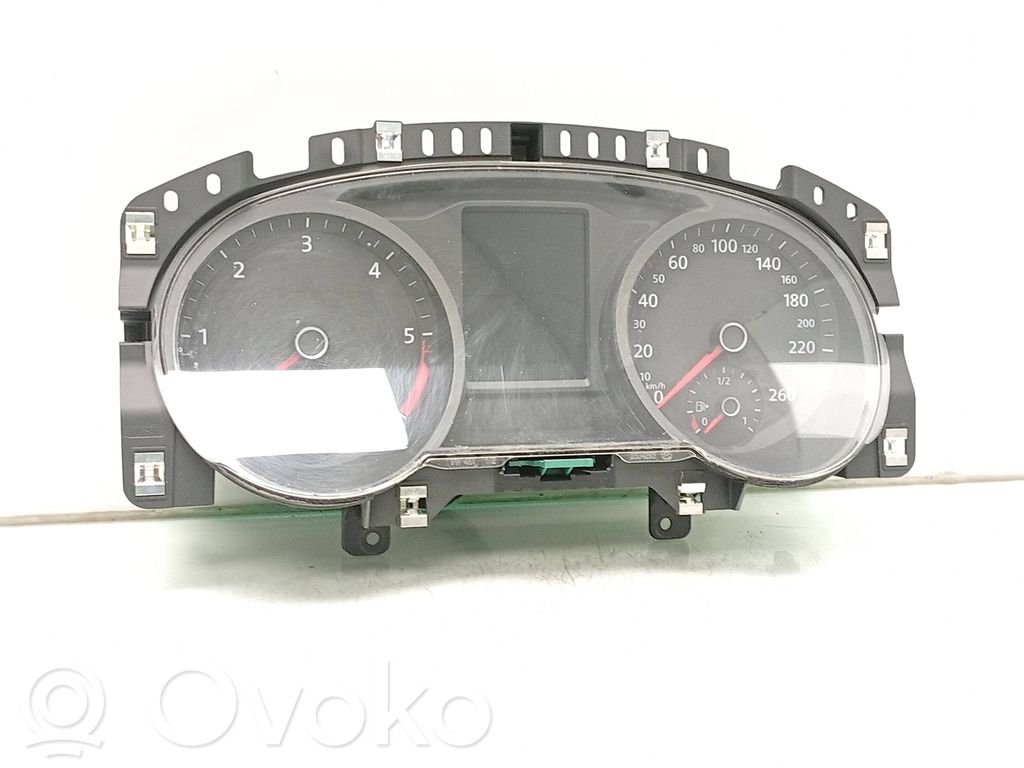 Volkswagen PASSAT B8 Tachimetro (quadro strumenti)