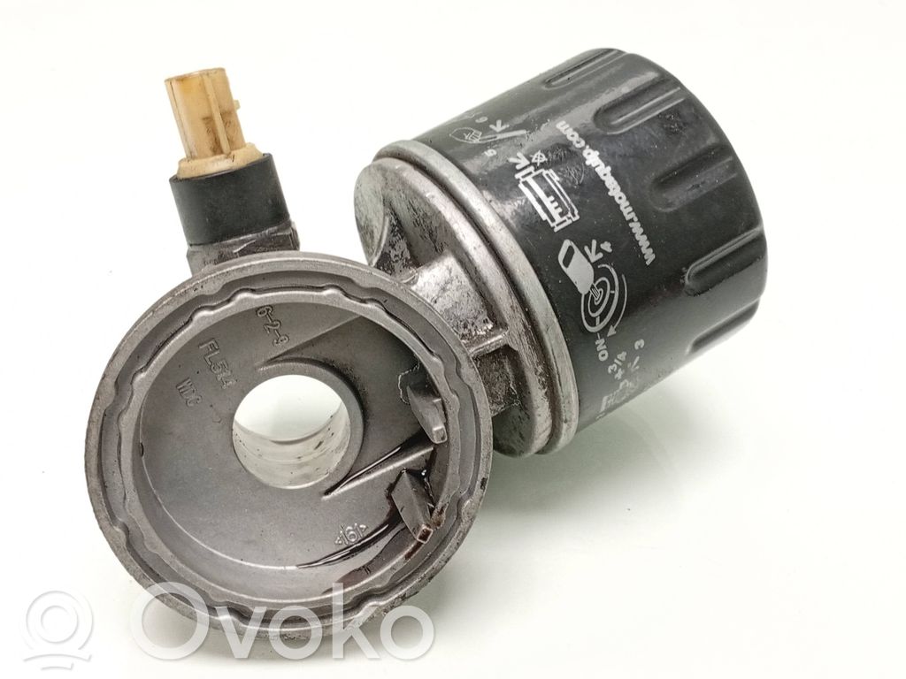 Nissan Qashqai+2 Soporte de montaje del filtro de aceite 