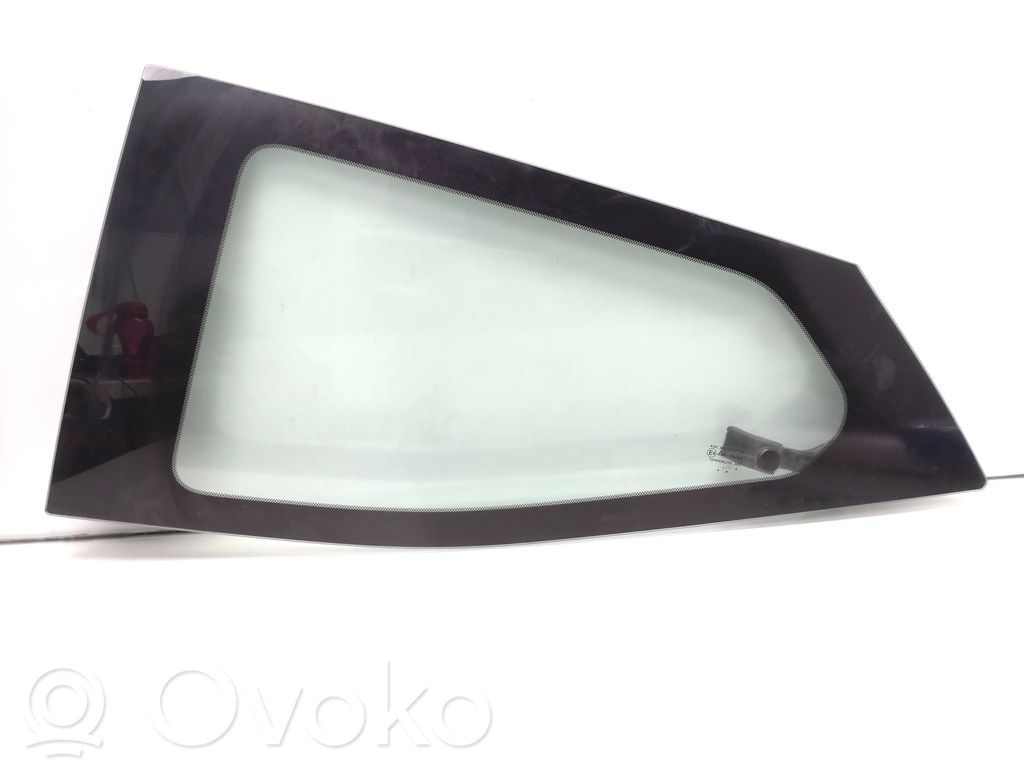 Toyota Aygo AB40 Luna de la puerta trasera