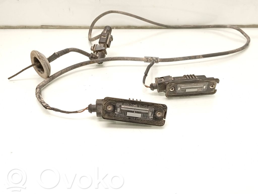 Lampă număr   3D0943021A,1J6943021B